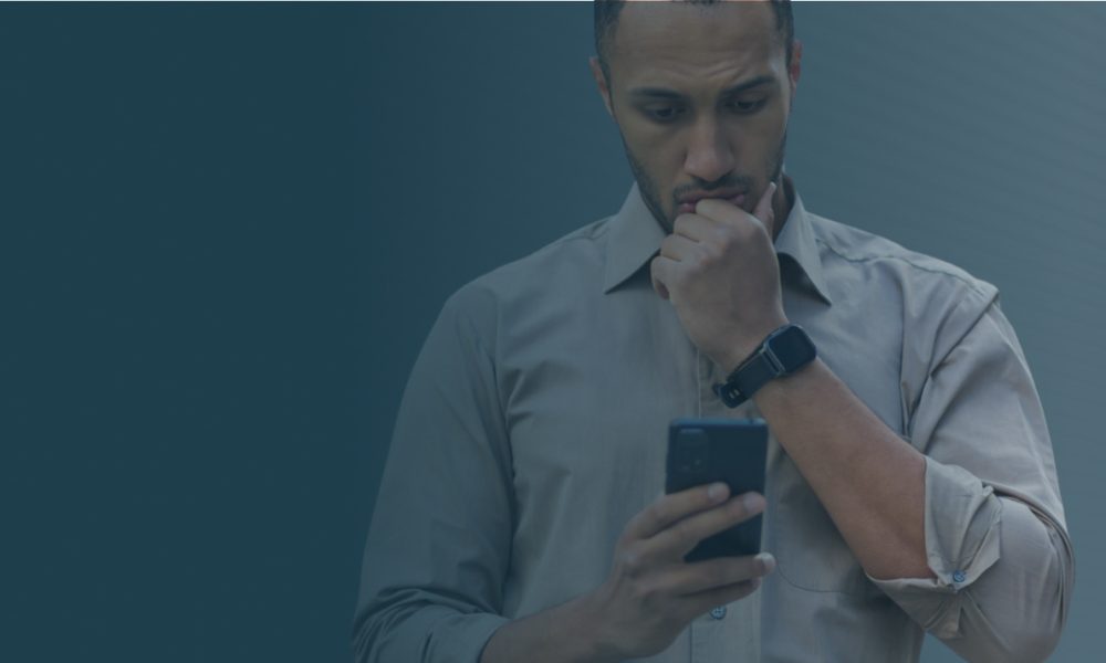 Worried man with smartphone bg1